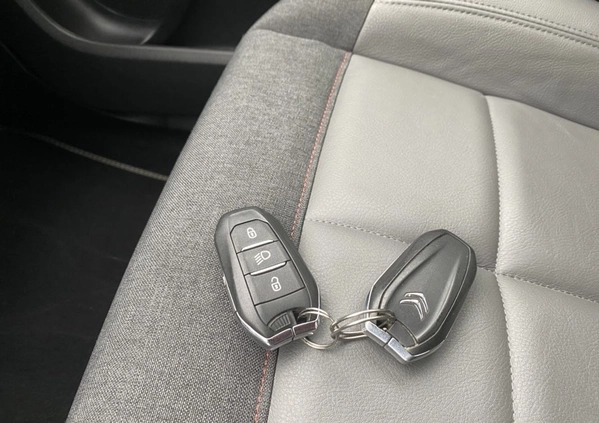 Citroen C5 Aircross cena 74900 przebieg: 194000, rok produkcji 2019 z Siewierz małe 704